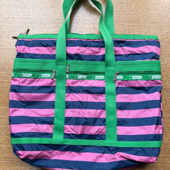 LESPORTSAC Medium Stripped Duffle Bag/Weekender - Picture 2 of 7